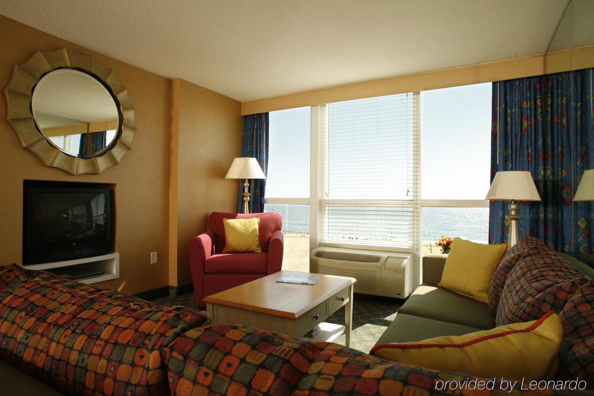 Boardwalk Resort And Villas Virginia Beach Room photo